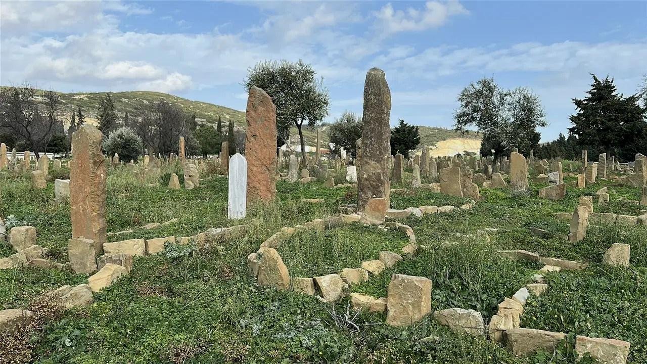 Küçükanafarta Mezarlığı: Rumeli’de Türk Tarihinin Derin İzleri ve Koruma Perspektifi