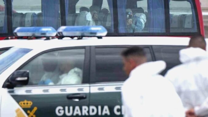 Hantavirüs Şüphesiyle Tahliye Edilen Gemide Semptomlar Fransa Yolcusunda - Kadın Girişim