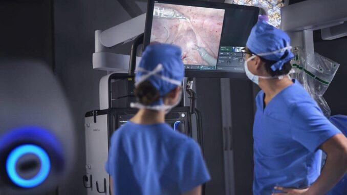 Robotik Cerrahide Yapay Zeka ile Yeni Evrre - Kadın Girişim