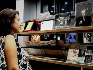 Tiyatromuzun Belleği Sergisi Açıldı - Kadın Girişim